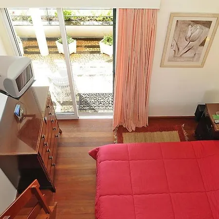 Very Confortable In Canico, Madeira ヴィラ *