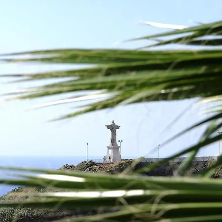 빌라 Very Confortable In Canico, Madeira 카니코