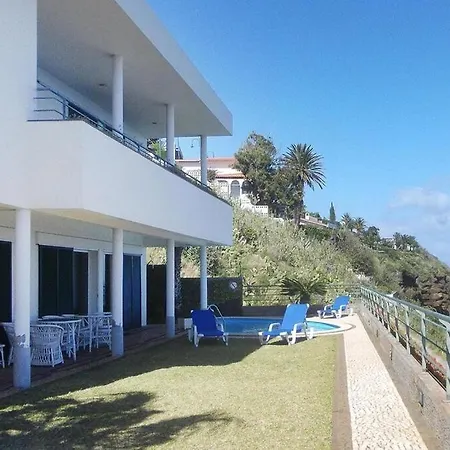 Very Confortable In Canico, Madeira Villa *
