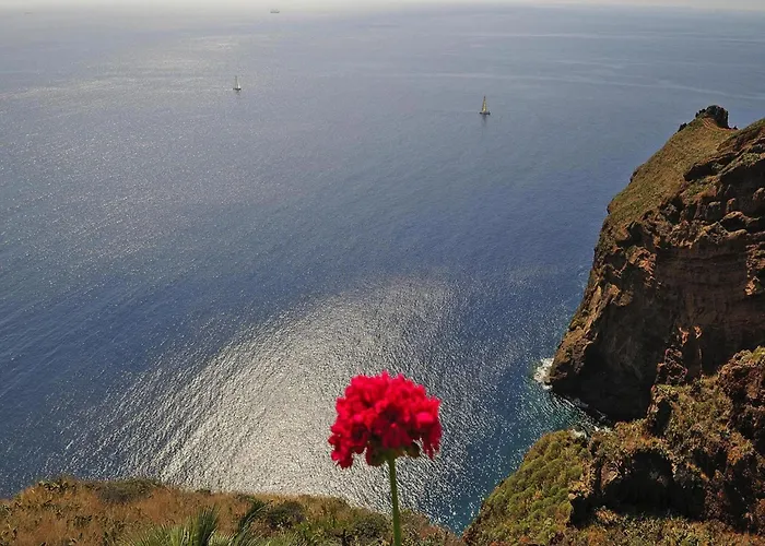 In Madeira With Atlantic Ocean Views * Caniço