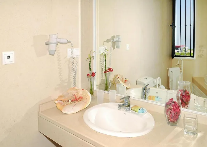 In Madeira With Atlantic Ocean Views